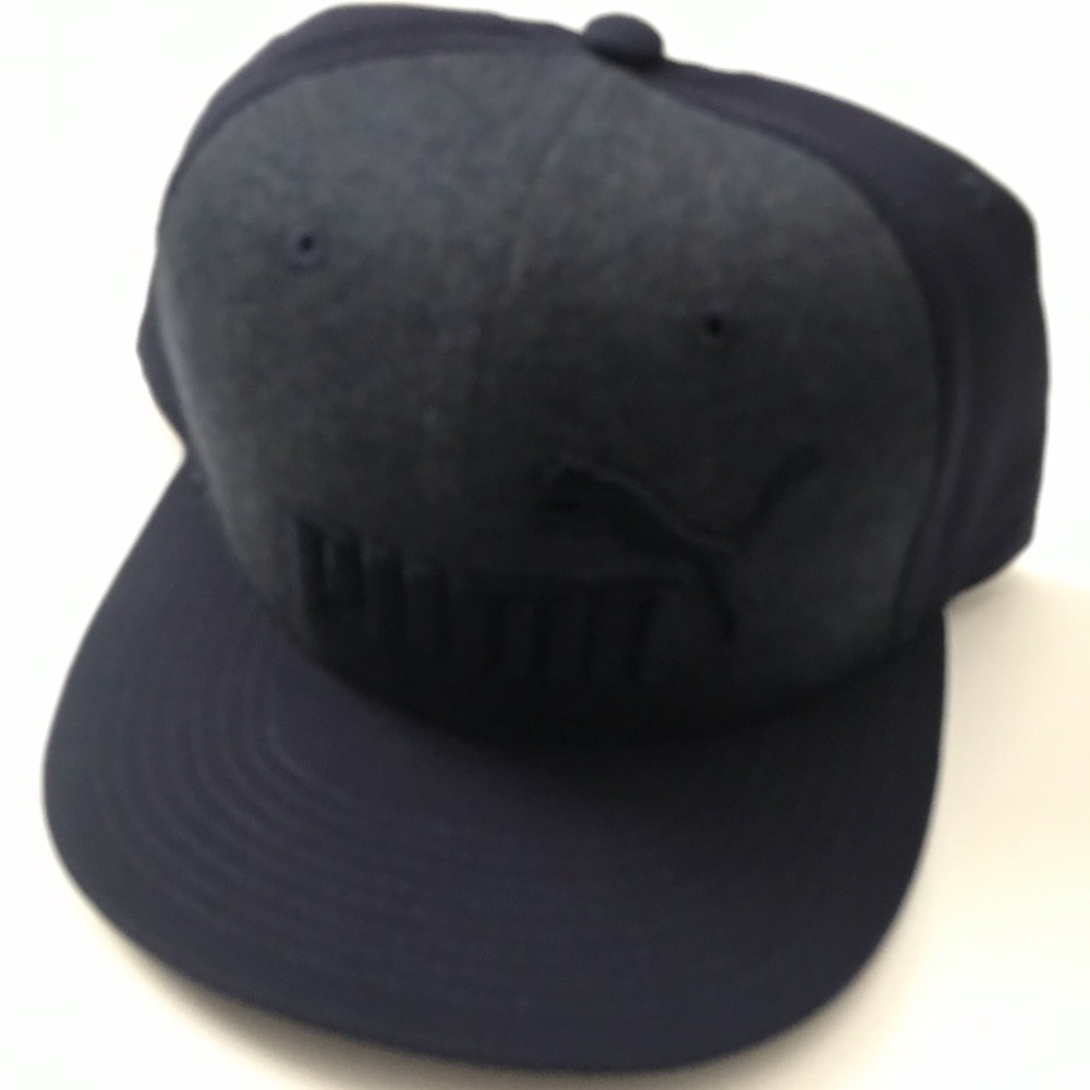 Puma OSFA SnapBack hat cap 🧢